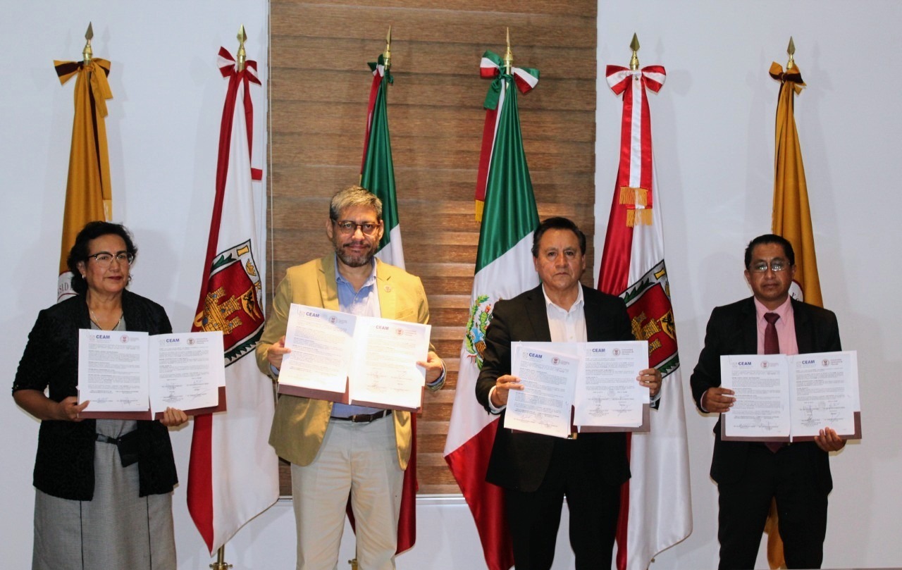 Firman convenio la CEAM y  UATx para favorecer a la comunidad estudiantil